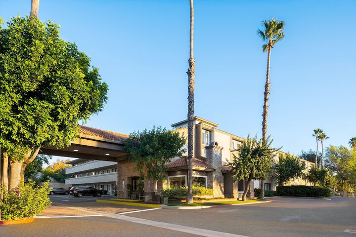 Hotel 6 of 56