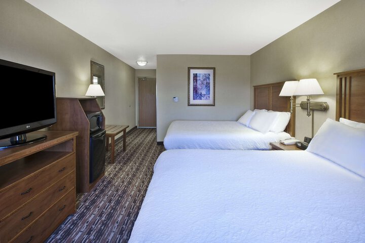 Room 10 of 22