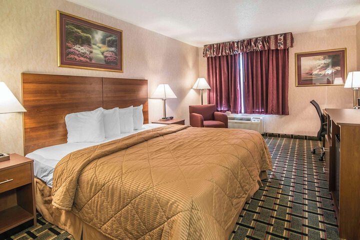 Room 20 of 33