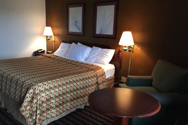 Room 23 of 36