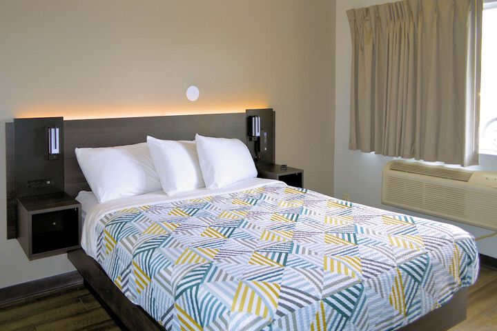 Motel 6 Reno NV - Livestock Events Center