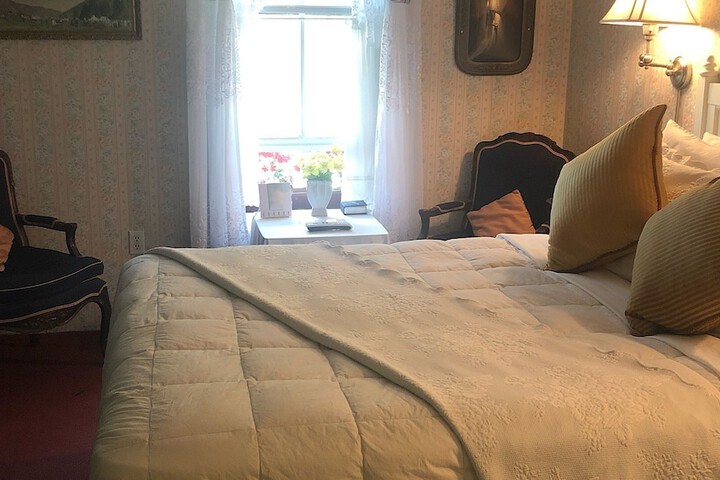 Room 6 of 59