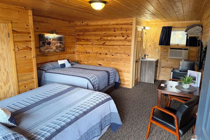 Mountain View Lodge & Cabins