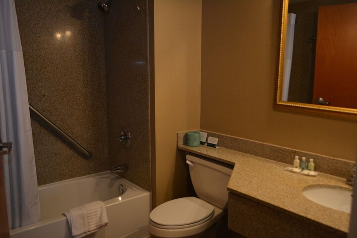 Room 14 of 25