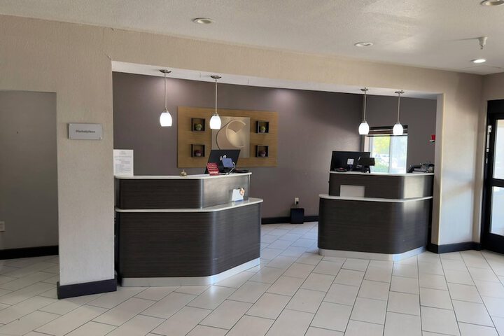 Comfort Suites Lewisville - Dallas