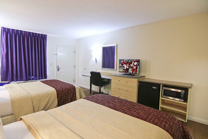Room 20 of 37