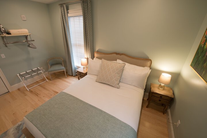 Room 8 of 58