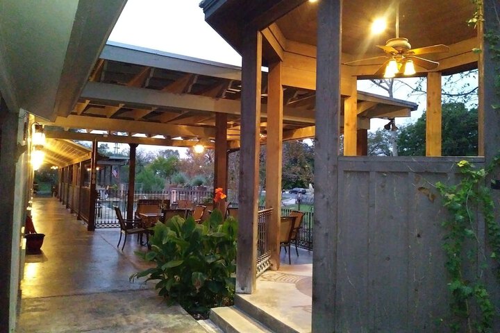 The Winchester Lodge