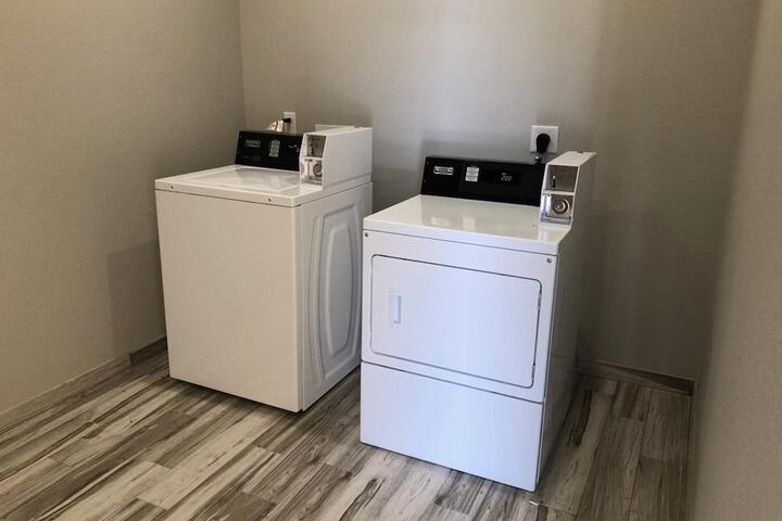 Laundry 21 of 23