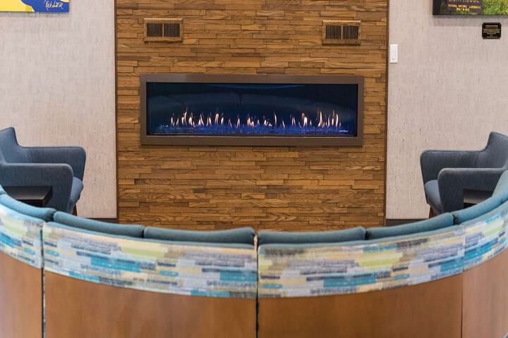 Hampton Inn & Suites Erie Bayfront