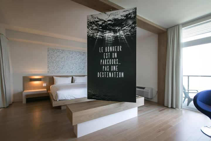 Room 62 of 124