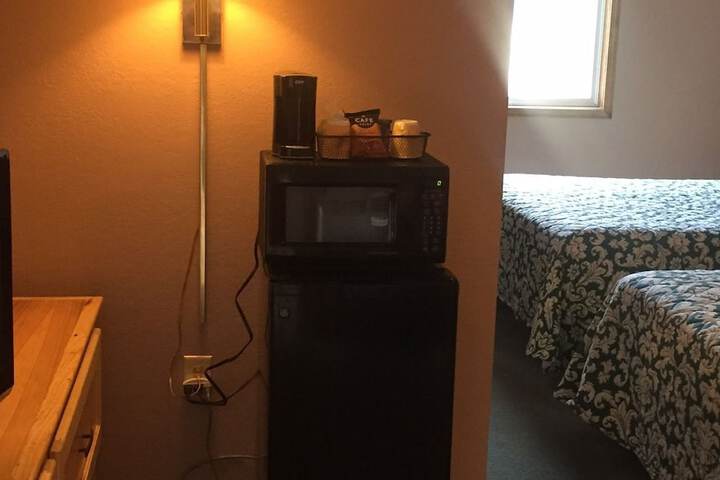 Room 5 of 12