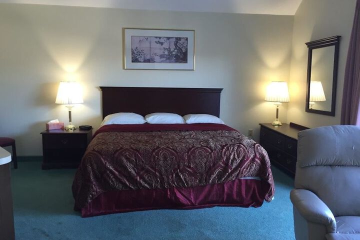 Room 36 of 40