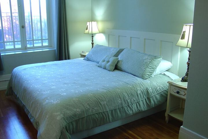 Room 58 of 68