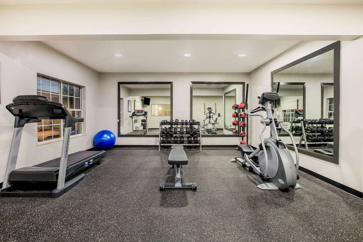 La Quinta Inn & Suites by Wyndham Dallas Mesquite