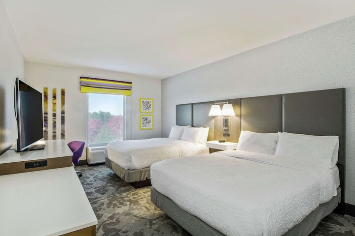 Room 21 of 53