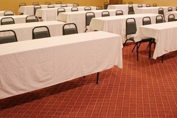 Ridge Crest Hotel