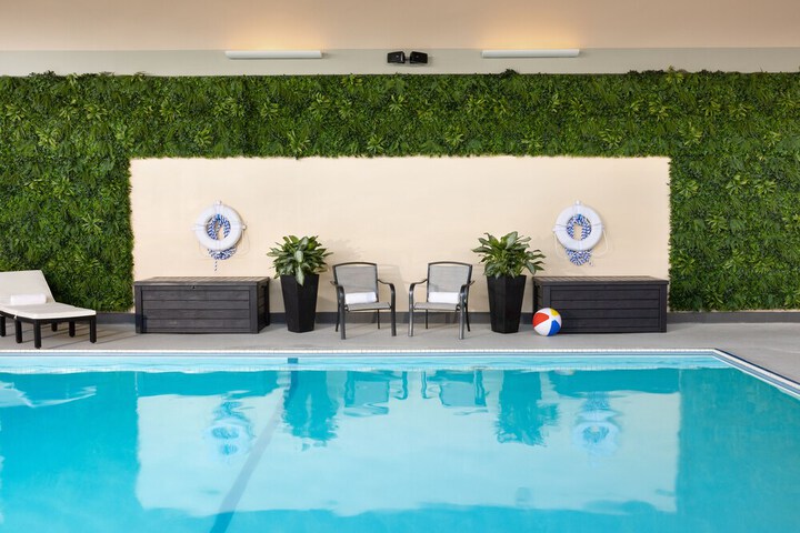 Pool 10 of 146
