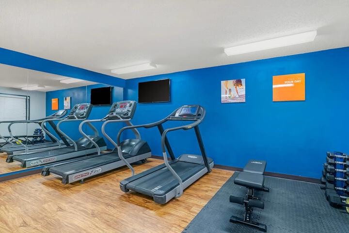 Comfort Inn & Suites Sheboygan I-43