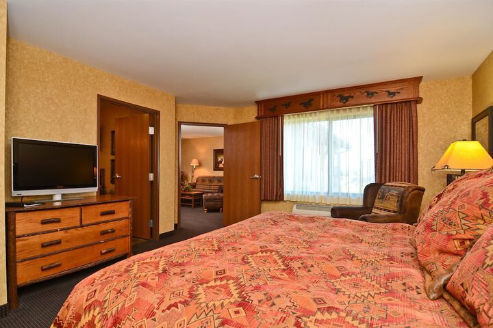 Room 28 of 52