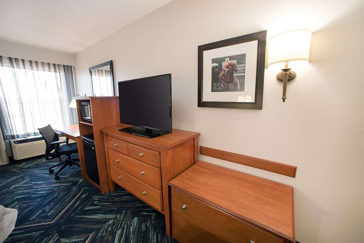 Room 10 of 53
