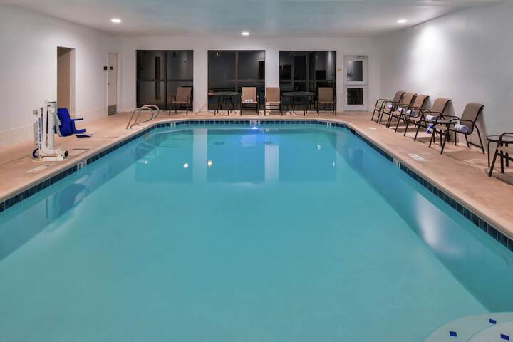 Pool 5 of 47