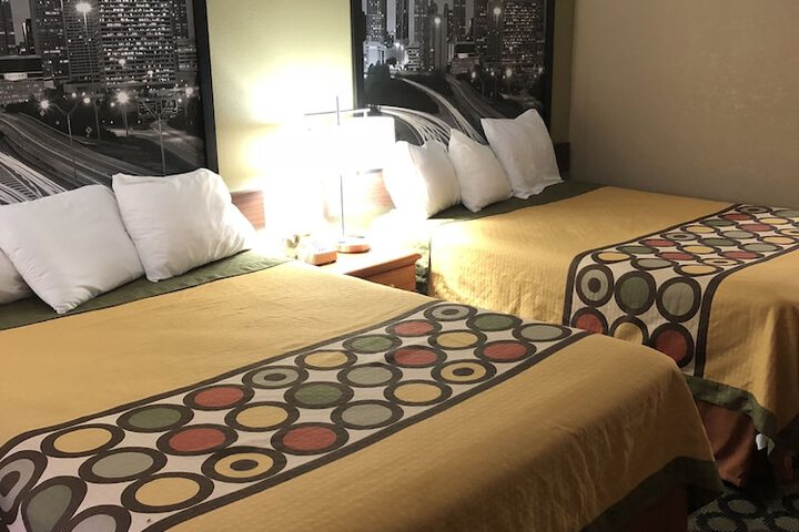 Room 15 of 23