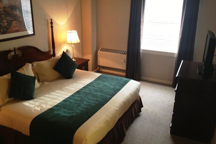 Room 34 of 57
