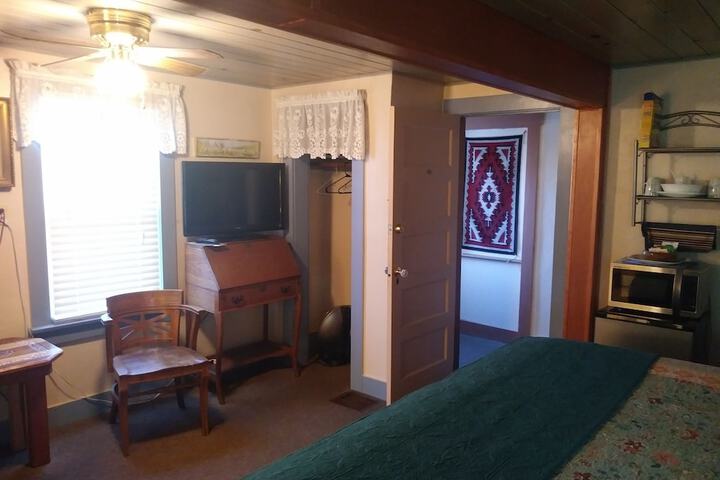 Room 28 of 56