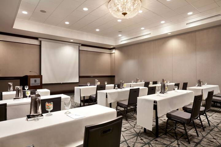 Embassy Suites by Hilton San Francisco Airport Waterfront