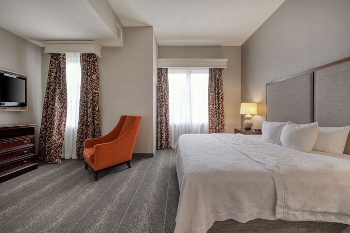 Room 25 of 80