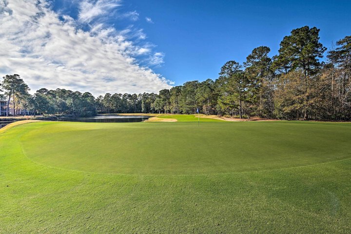 Pawleys Island Vacation Rental on Golf Course!