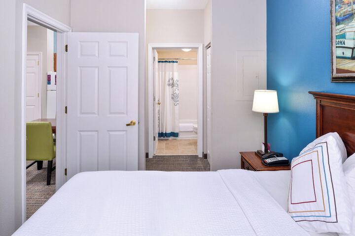 Room 36 of 49