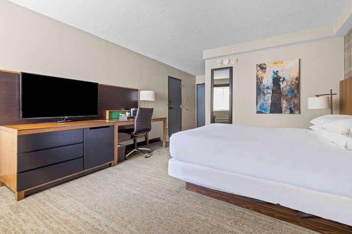 Room 54 of 85