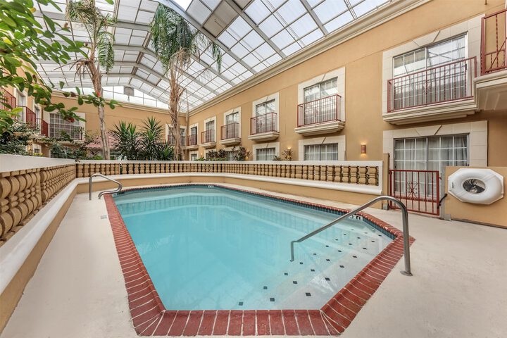 Best Western Plus Atrium Inn