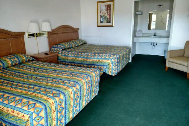 Room 29 of 35