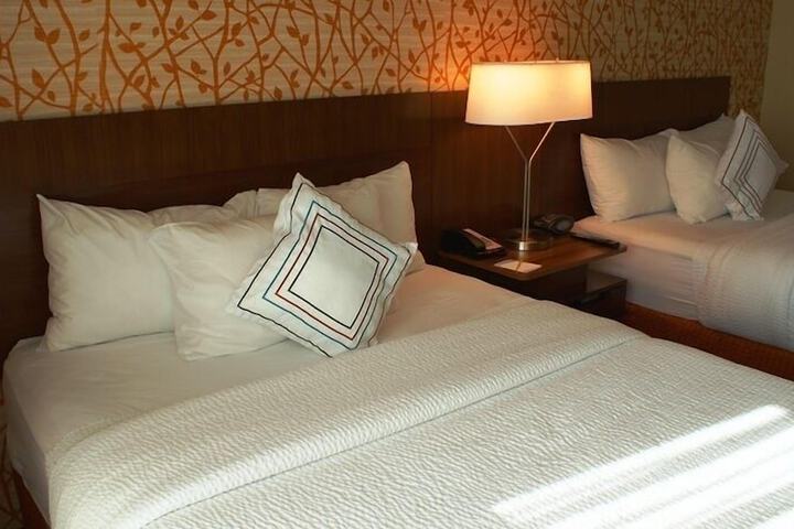 Room 14 of 25