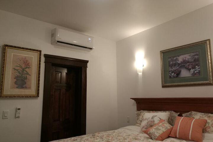 Room 25 of 56