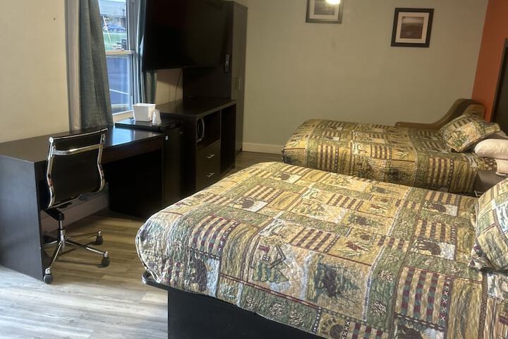 Room 19 of 25