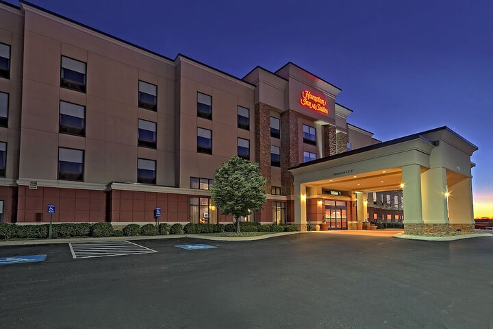 Hotel 2 of 55