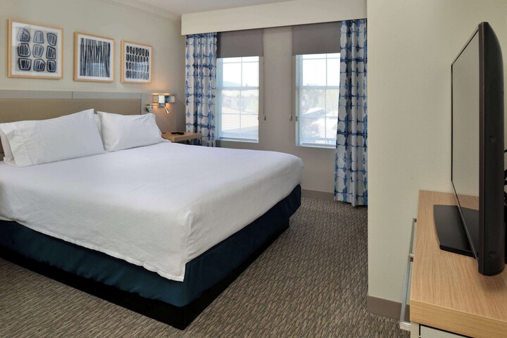 Room 46 of 93
