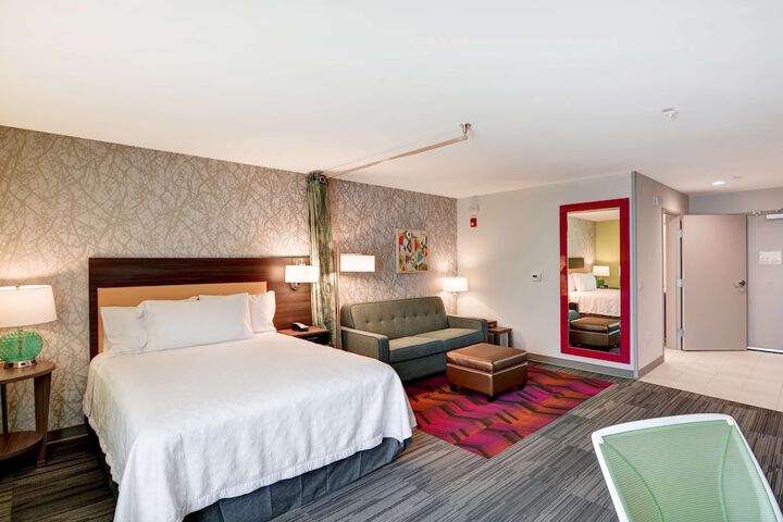 Home2 Suites by Hilton Hot Springs