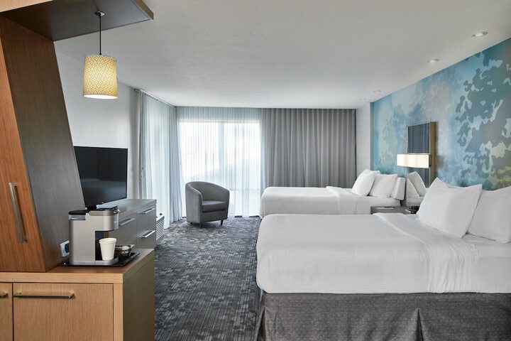 Room 21 of 36