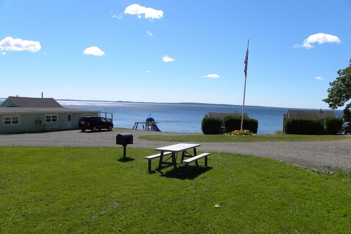 Colonial Gables Oceanfront Village