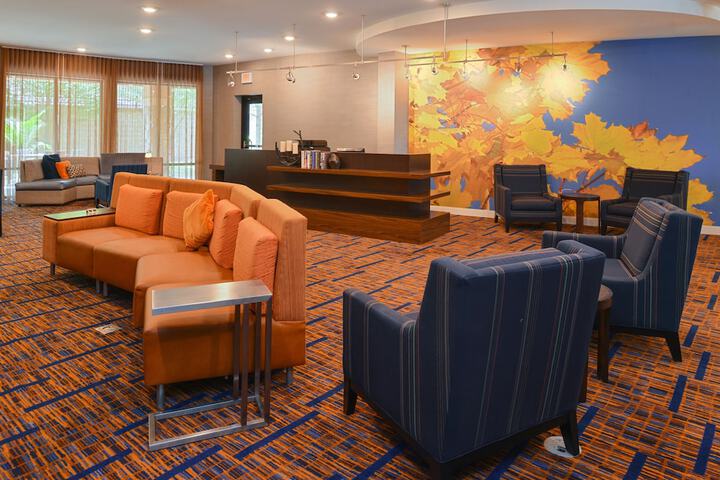 Courtyard by Marriott Pittsburgh Monroeville