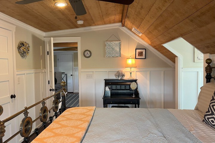Room 148 of 292