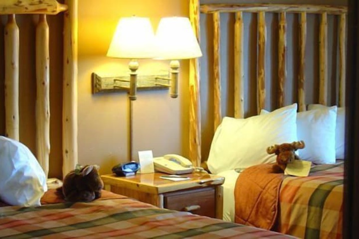 Room 21 of 43