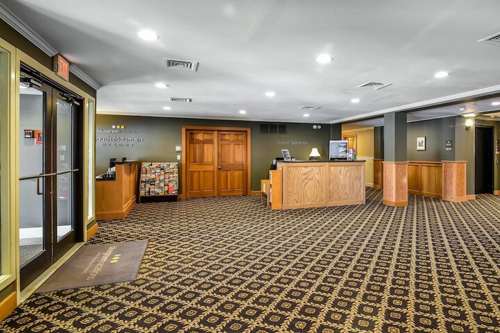 Bluegreen Vacations South Mountain an Ascend Collection Resort