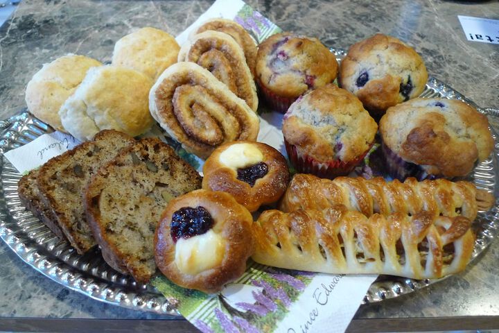 Breakfast/Coffee Service 12 of 15