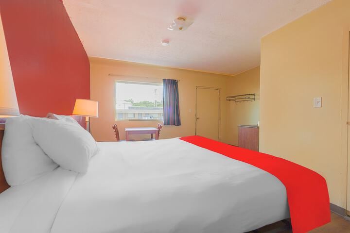 Room 14 of 31